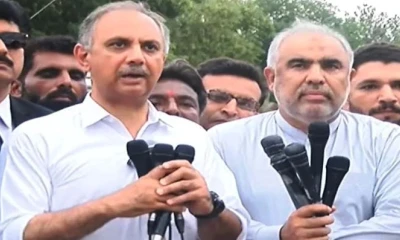 PTI mulls expanding opposition alliance