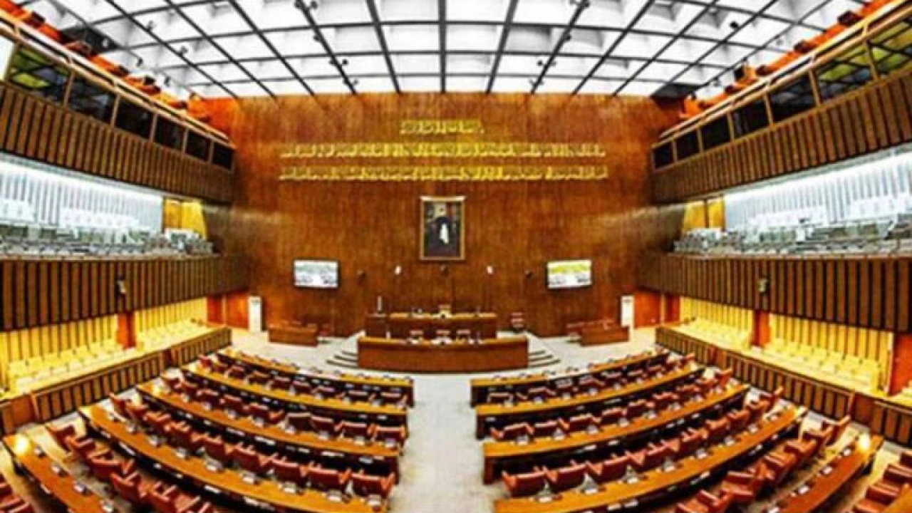 President summons Senate session on Monday