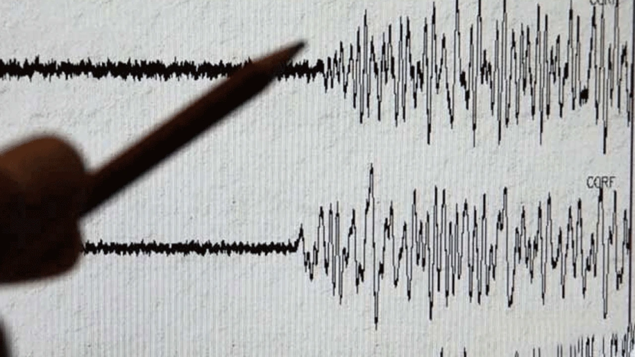 Magnitude 6.8 quake hits off Philippines’ Mindanao