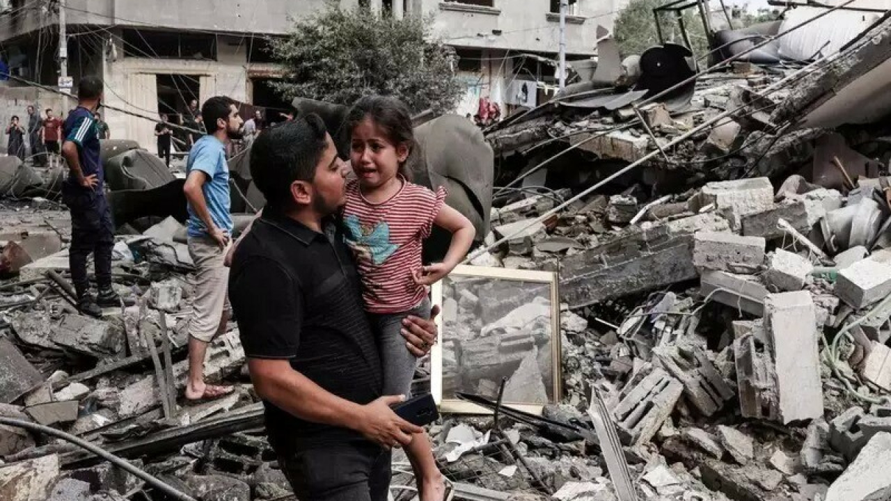 اسرائیلی فضائی حملے میں کم از کم 15 فلسطینی شہید