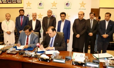 PCB signs historic MOUs for development of School, College and University Cricket