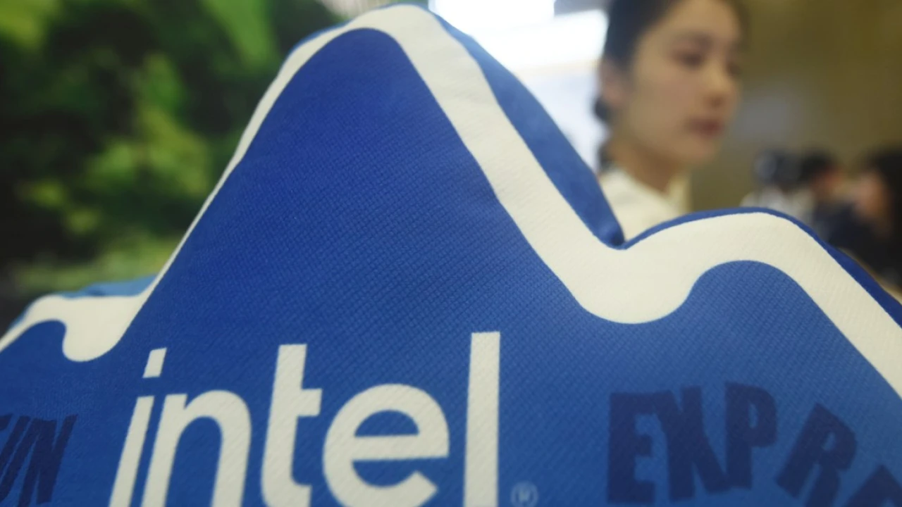 Intel was once a Silicon Valley leader. How did it fall so far?