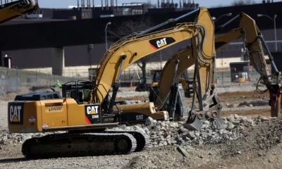 Caterpillar rides on strong pricing to beat profit estimates, shares rise