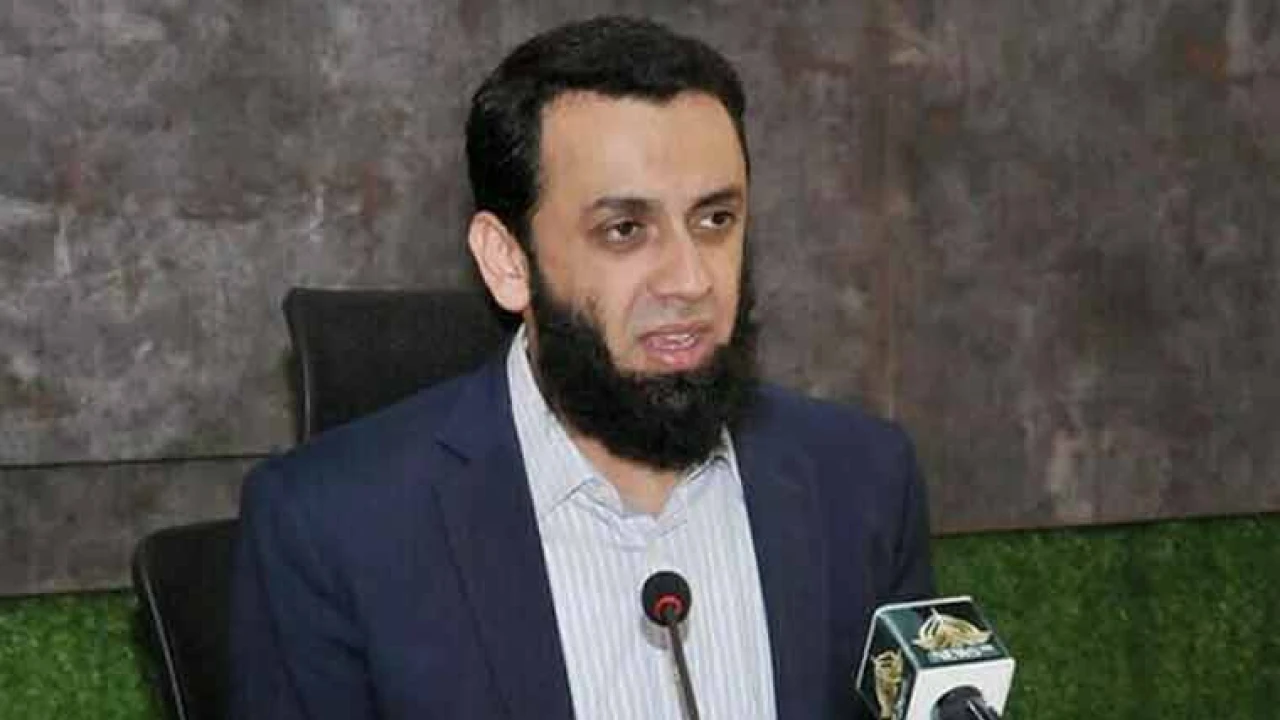 Tarar announces major development in talks with JI