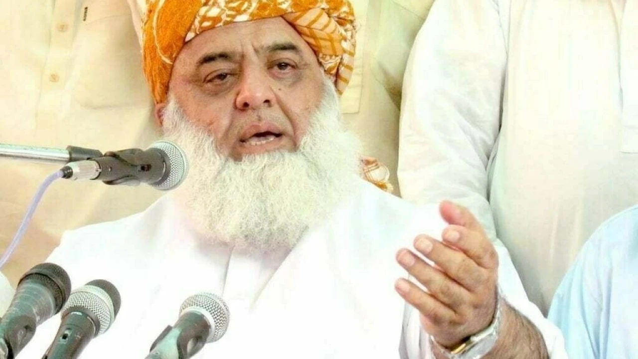 Fazal-ur-Rehman says Govt fail to improve economy