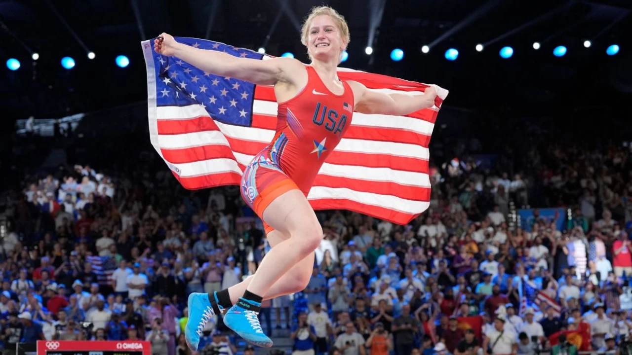 Elor, 20, makes U.S. history with wrestling gold