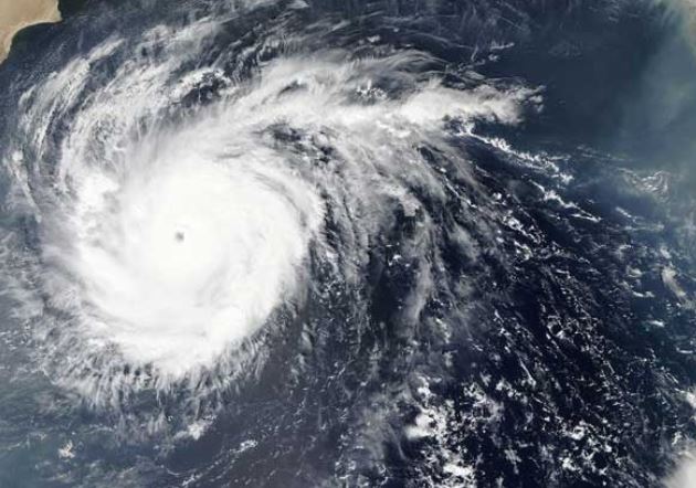 PMD cautions likely emergence of cyclone over Arabian Sea along Sindh ...