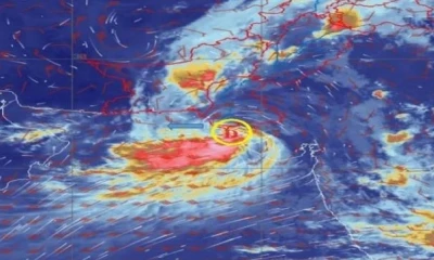 Cyclonic storm Asna moves away from Karachi 