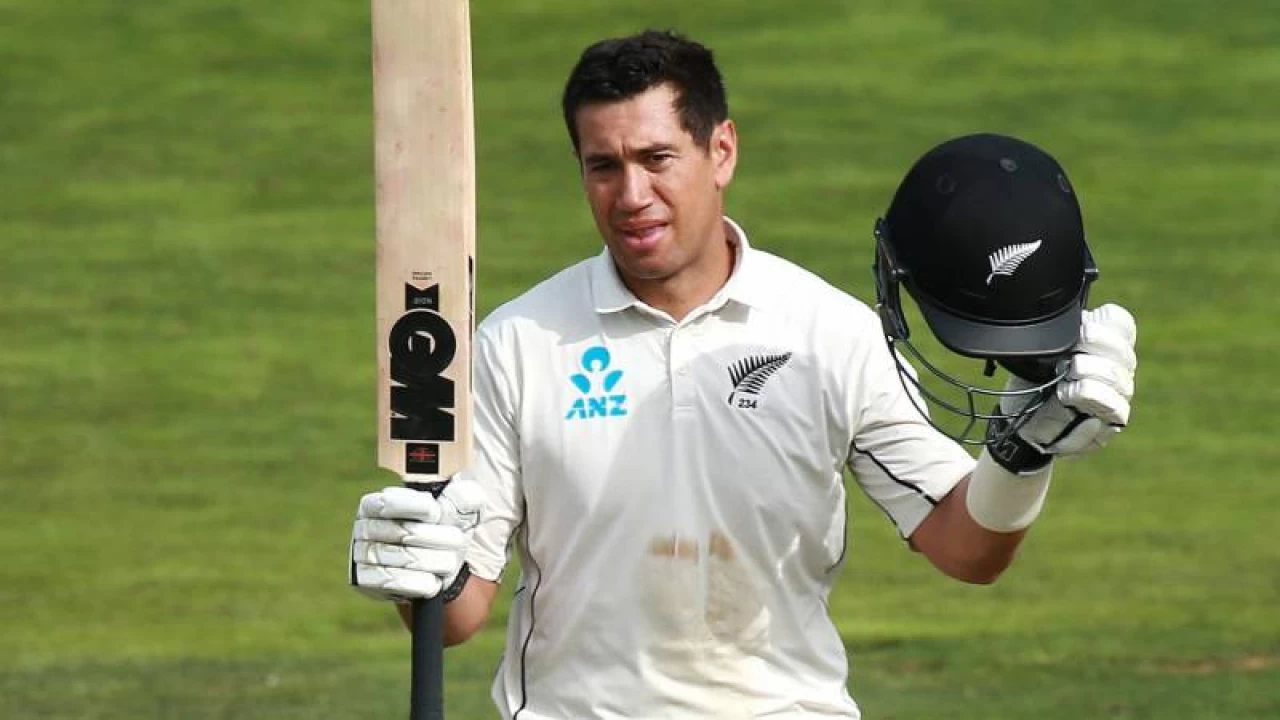 New Zealand batsman Ross Taylor quits international cricket