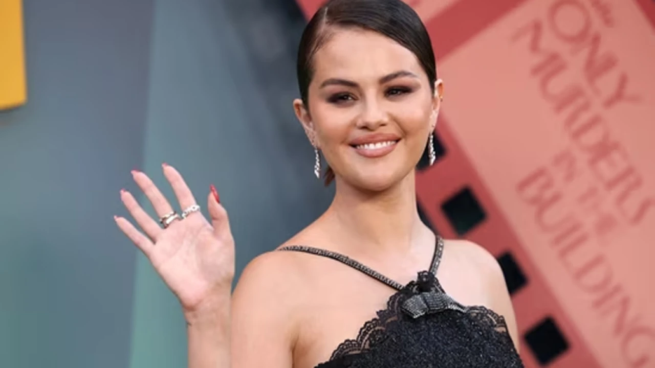 Selena Gomez joins billionaire celebrity list