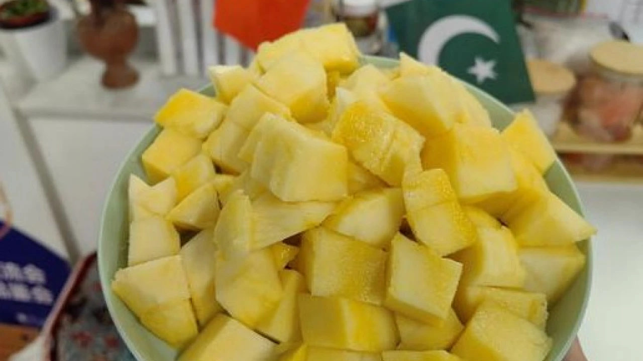 Pakistani fruit, juice exports to China surge this year