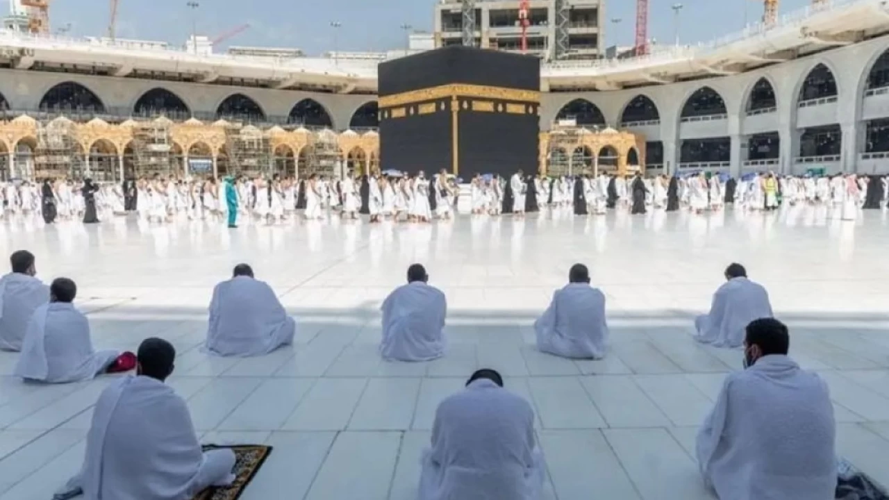 Saudi Arabia reimposes Covid restrictions at Holy Kaaba