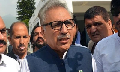 Arif Alvi apologises for sharing old video of PTI rally