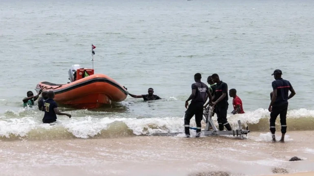 Migrant boat capsizes off Senegal, death toll rises to 26 