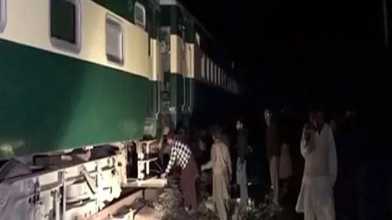 Three coaches of Sir Syed Express derail near Rohri