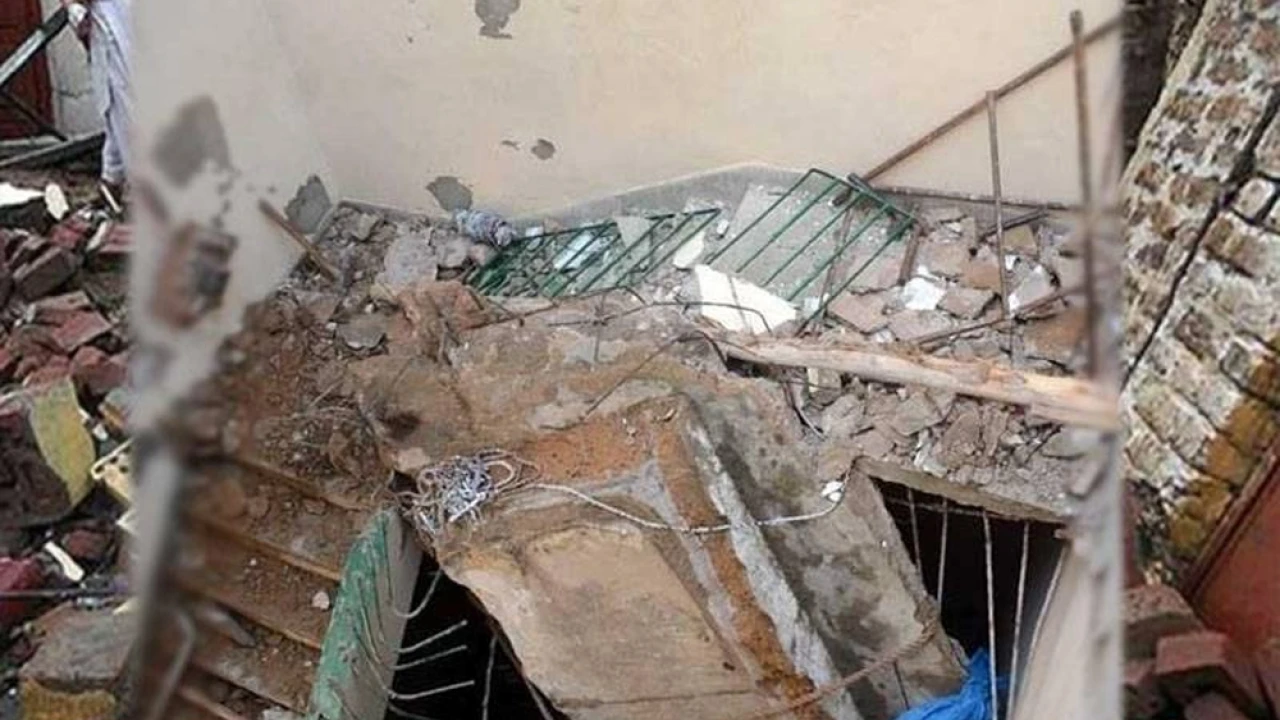 Heavy rain: Roof collapse kills five family members in Charsadda