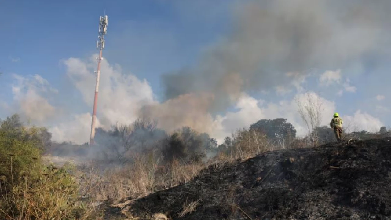 Missile fired from Yemen set off sirens in central Israel, military says