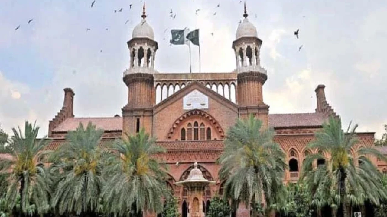 Govt employee’s widow can't be terminated after remarrying: LHC