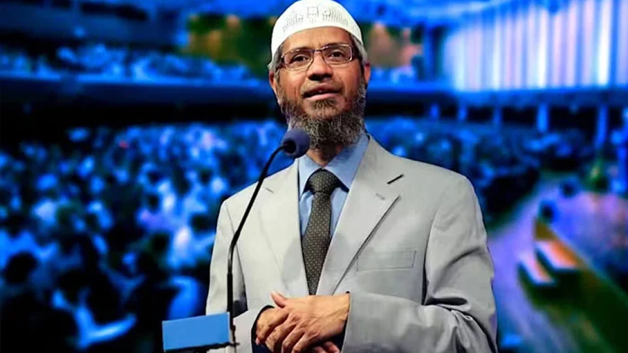 Dr Zakir Naik highlights events of leaving India