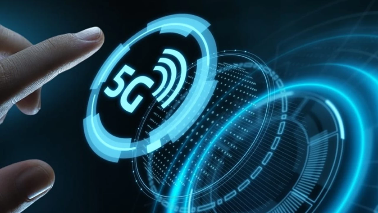 US seeks new 5G delay to study interference with planes