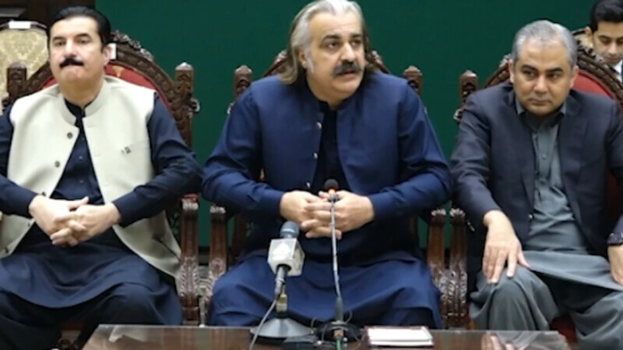 KP CM given task to negotiate with “angry” groups