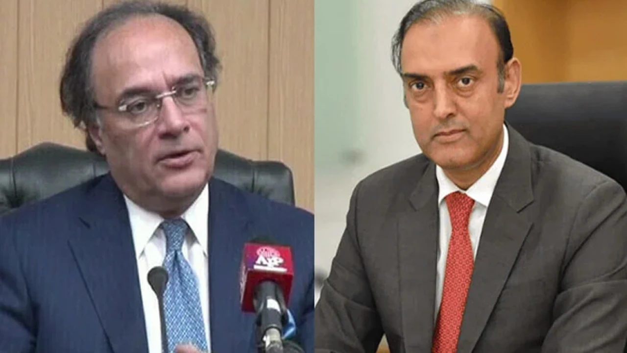 Finance Minister, SBP Governor signs IMF conditions