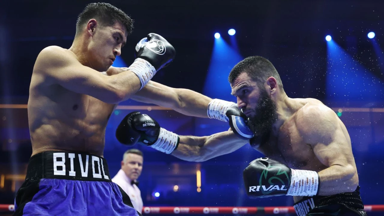 Beterbiev edges out Bivol for undisputed crown