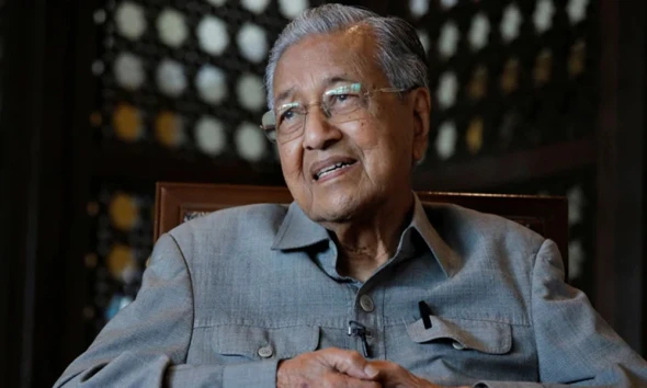 Former PM of Malaysia admitted to hospital