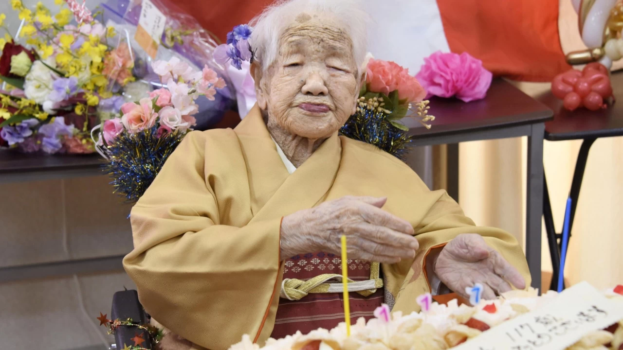 World's oldest woman celebrates 119th birthday