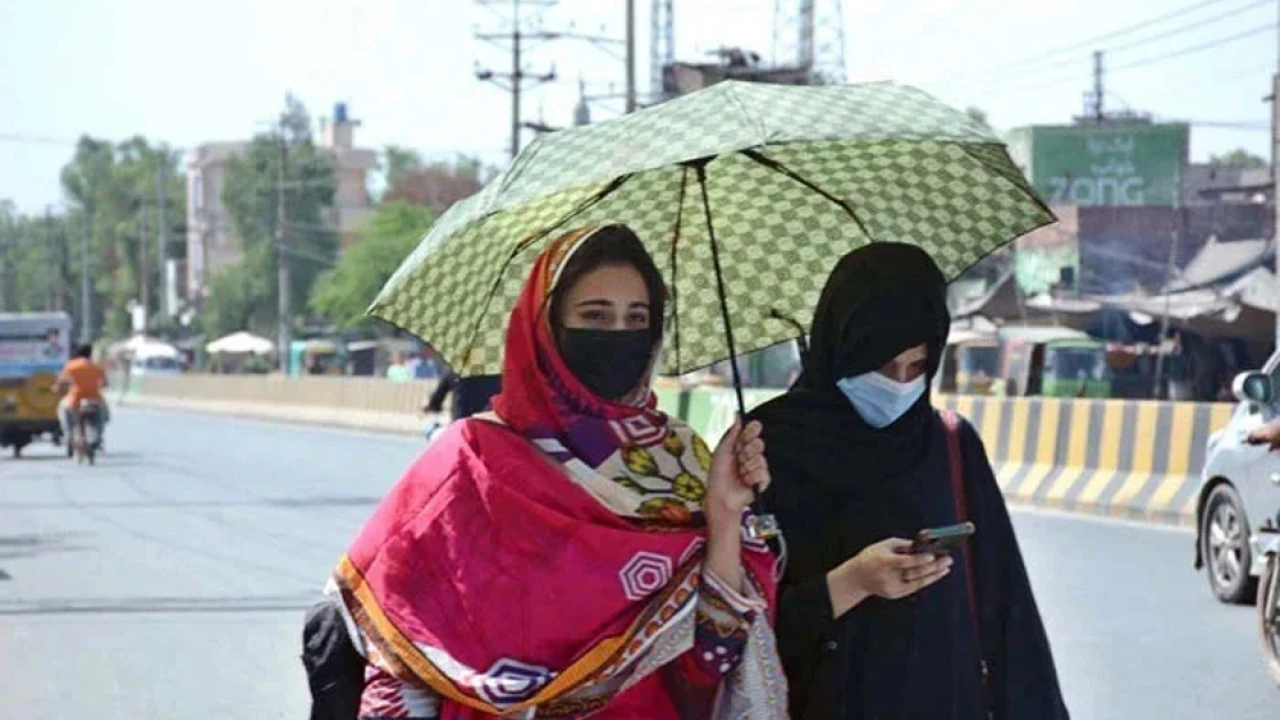 Karachi weather to be hot again tomorrow