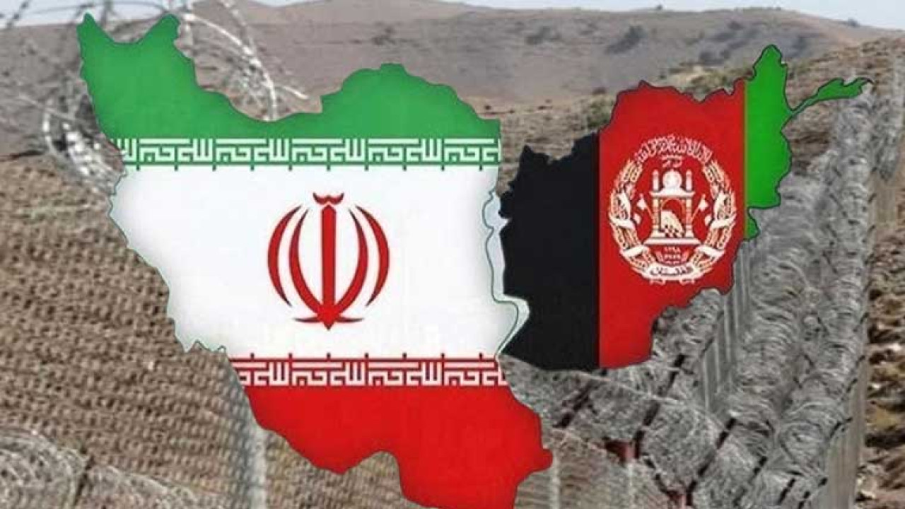 ایران نے دہشت گردی کے خطرات کے پیش نظر   افغان سرحد پر دیوار کی تعمیر شروع کر دی