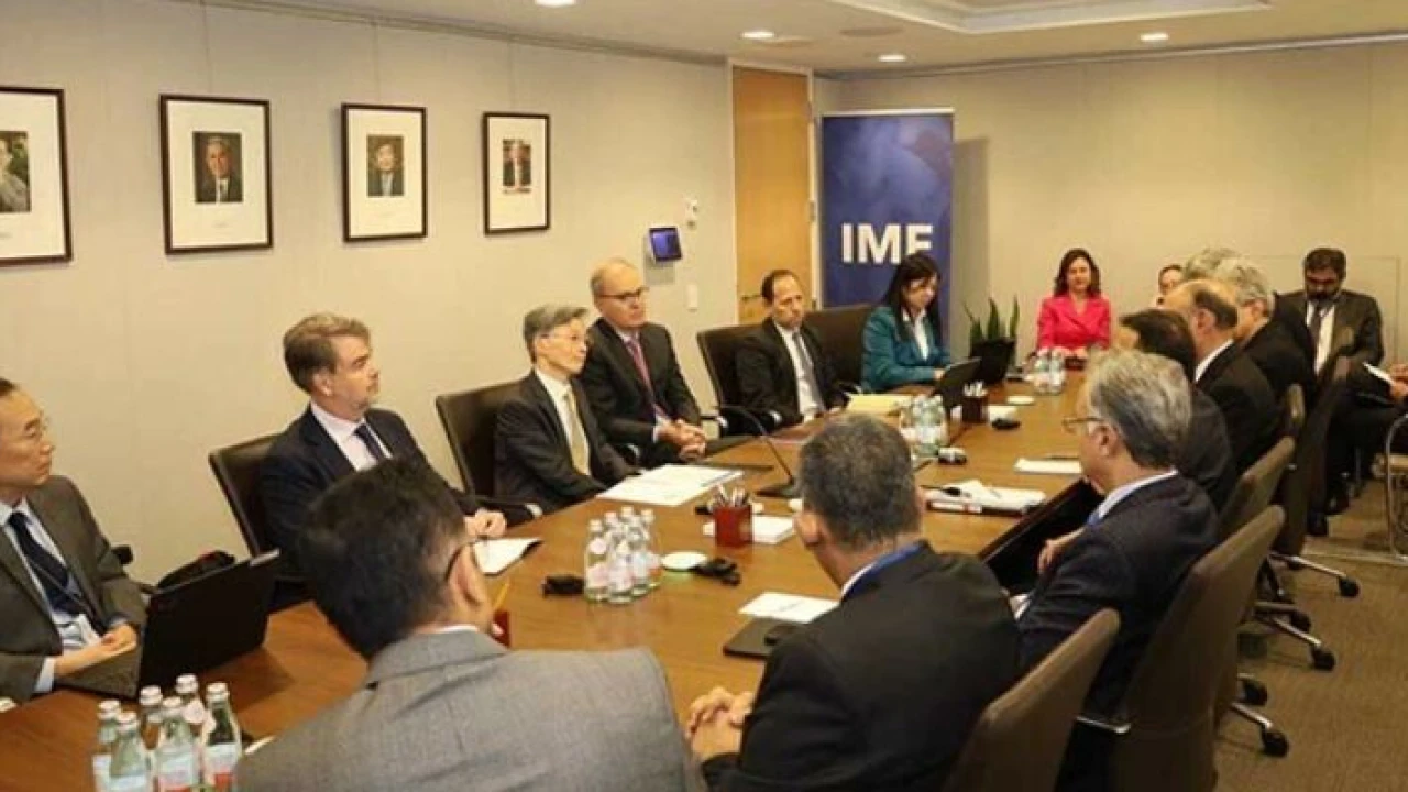 IMF receives briefing from Pakistani delegation on tax, energy sector reforms