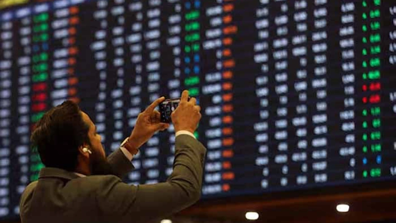 PSX 100 Index continues to rise creating new record