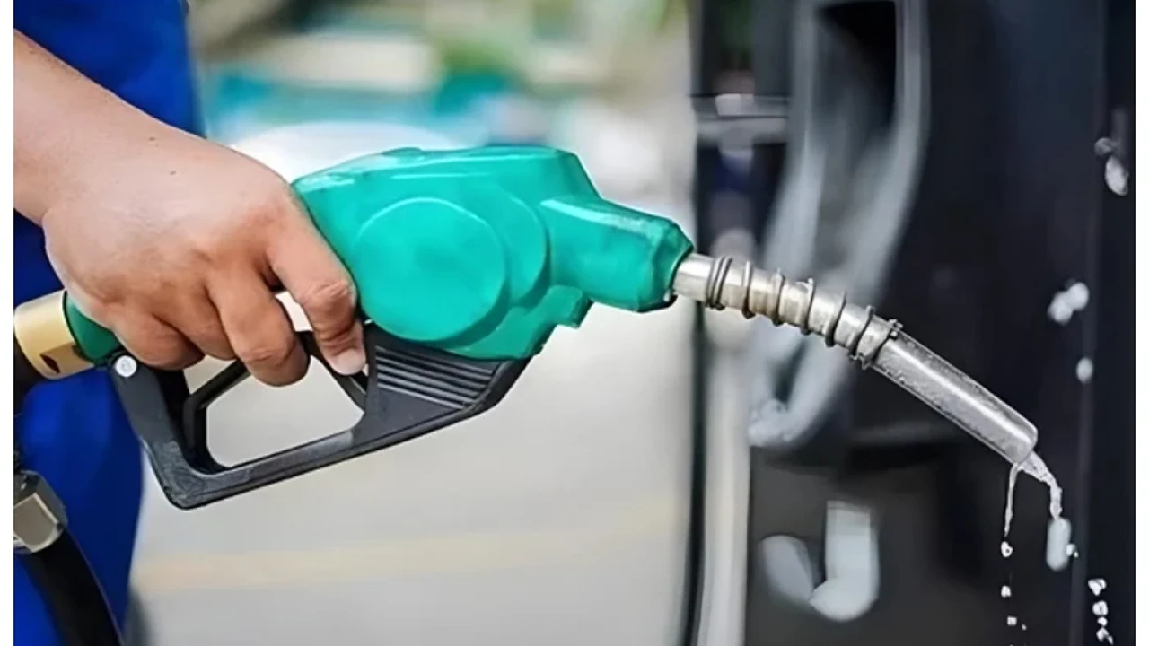 Petroleum prices likely to fall from Nov 1