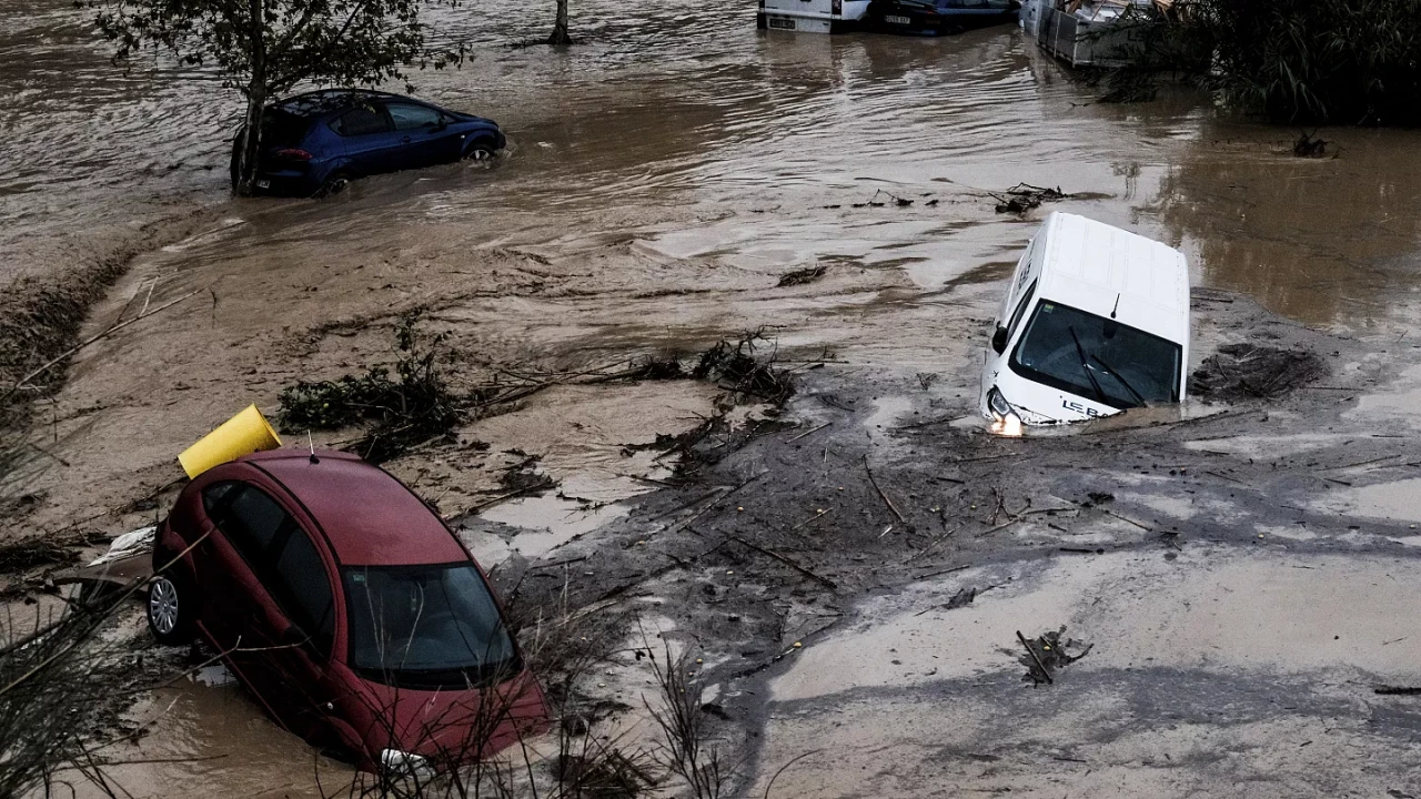 Heavy rain, flood leave over 60 people in Spain