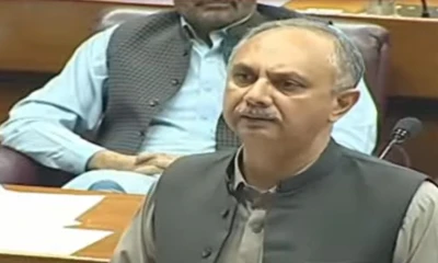 Govt frightened of Imran Khan, says Omar Ayub