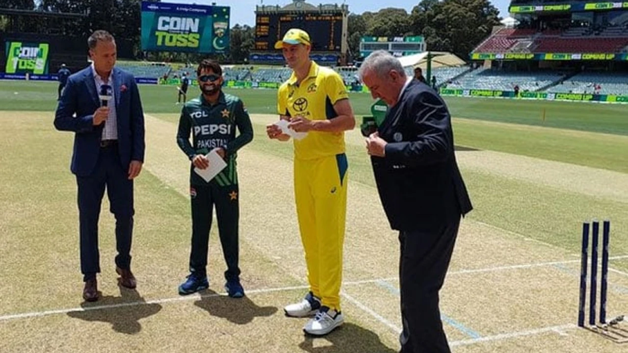 2nd ODI: Australia batting against Pakistan