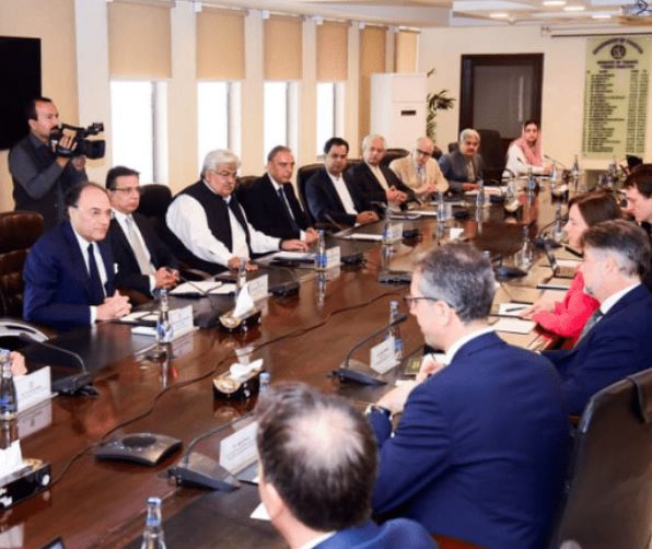 IMF’s Pakistan mission chief meets FinMin Aurangzeb to discuss $7bn ...