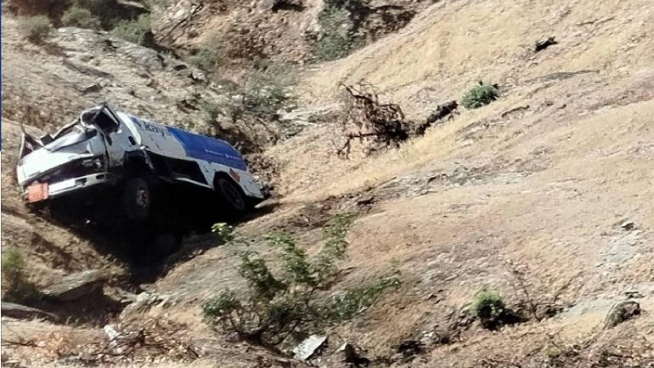 Seven dead as passenger van falls into Ravine in Muzaffarabad