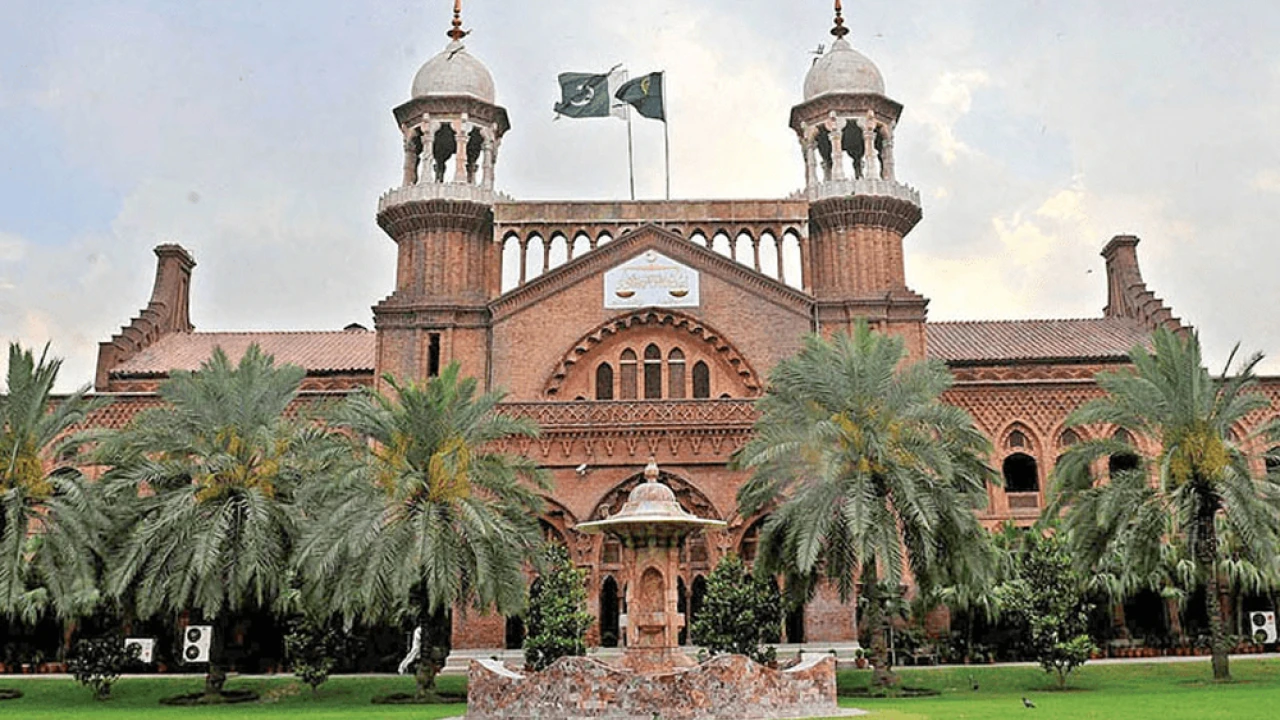 LHC orders schools to provide transport for students