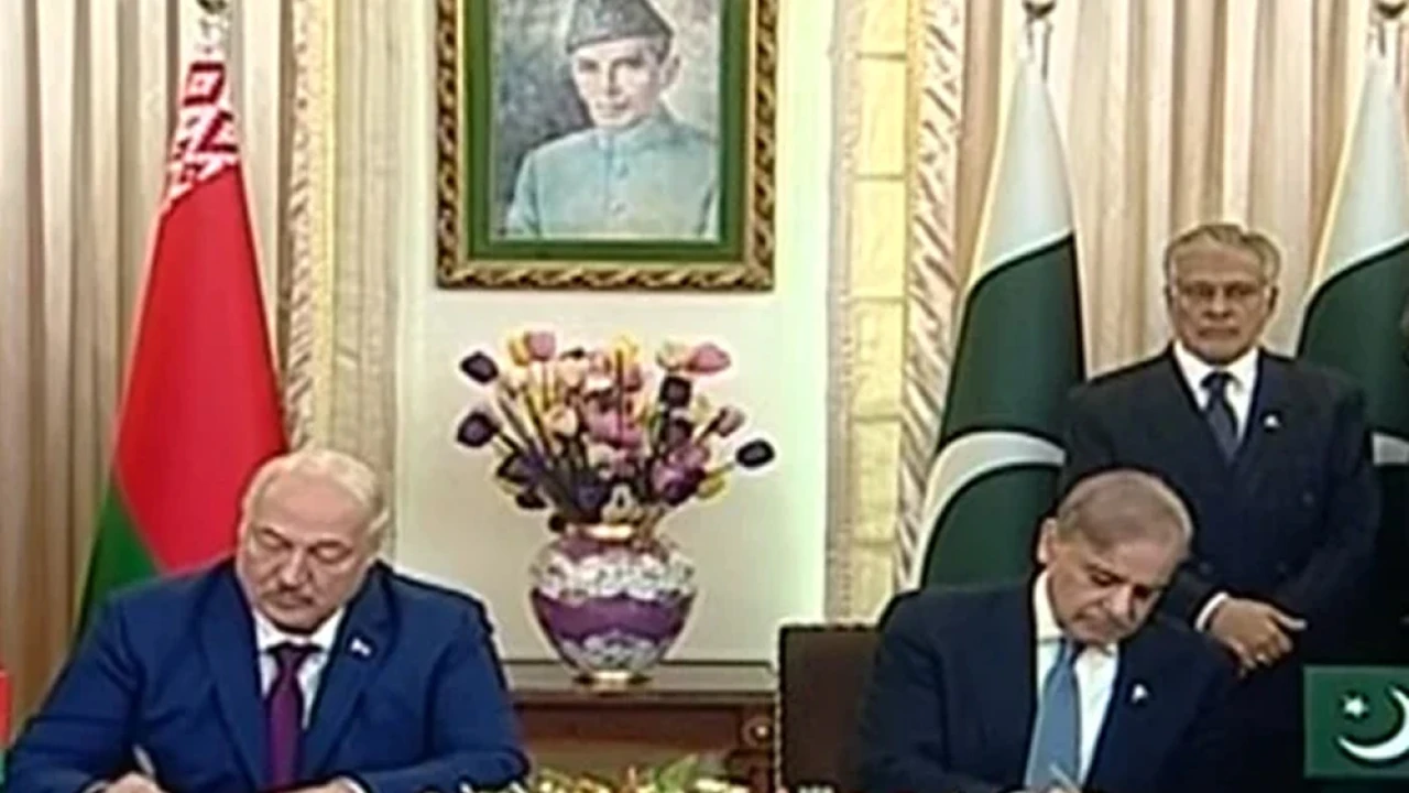 Pakistan, Belarus vow to further strengthen economic, trade relations