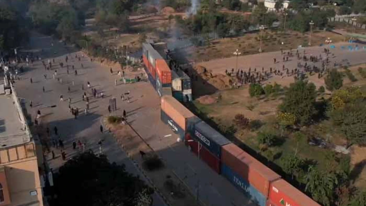 PTI protesters reach D-Chowk, heavy security on alert