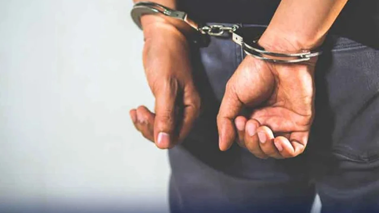 Pakistani deported from UAE arrested upon arrival in Sialkot