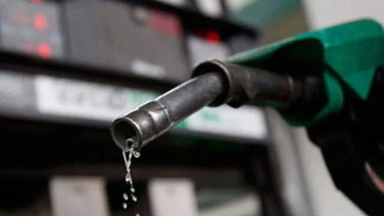 Prices of petroleum products likely to increase in Pakistan