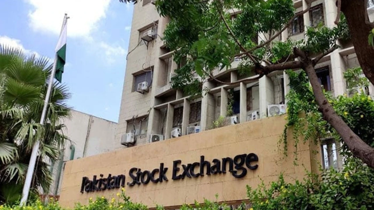 Positive trend in PSX, Index crosses new high