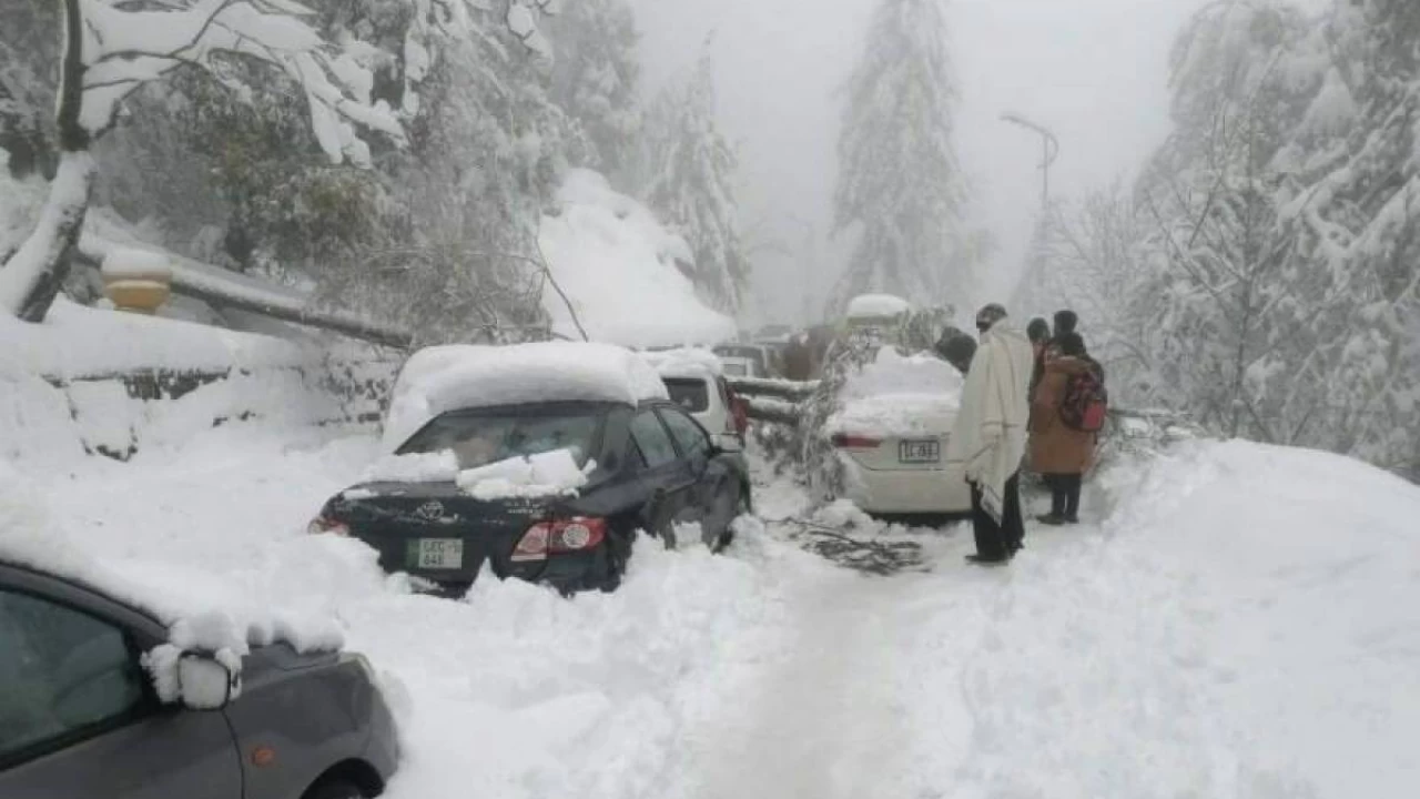 PDM predicts another spell of snowfall in Murree, northern areas