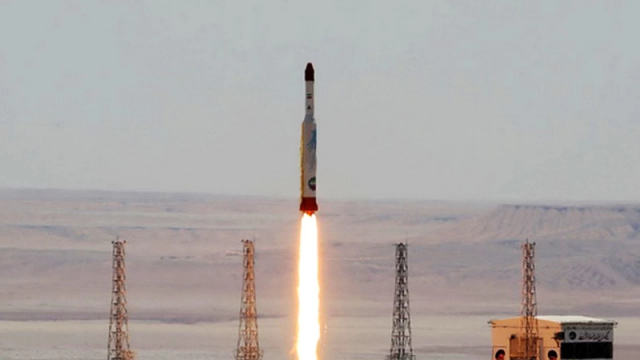 Iran performs static test of satellite-carrying rocket