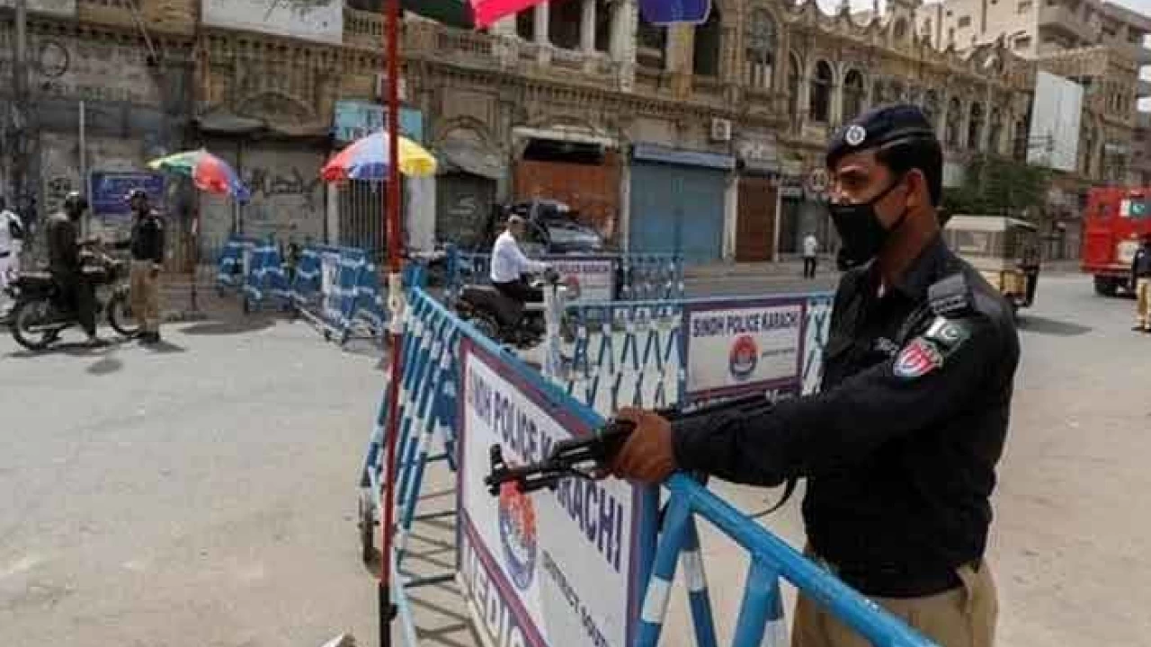 Spike in Omicron variant: Smart lockdown enforced in Karachi 