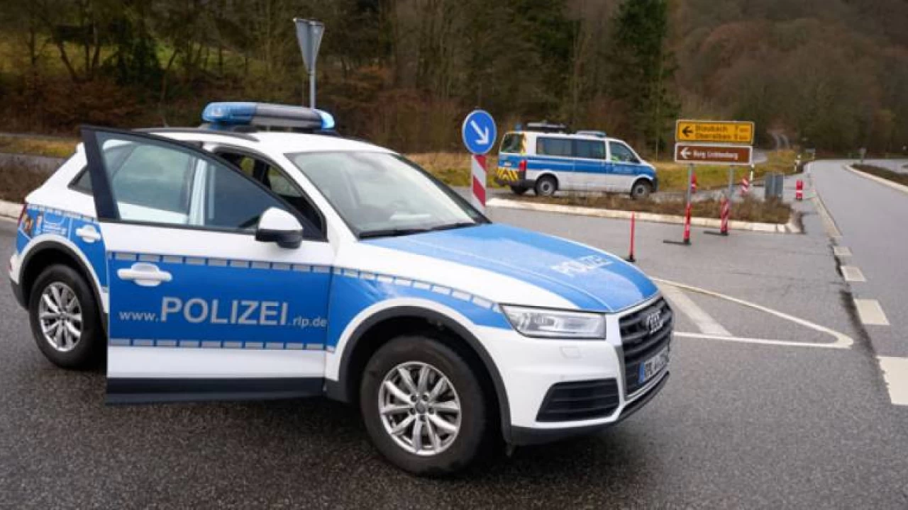 Two German police officers shot dead during traffic check
