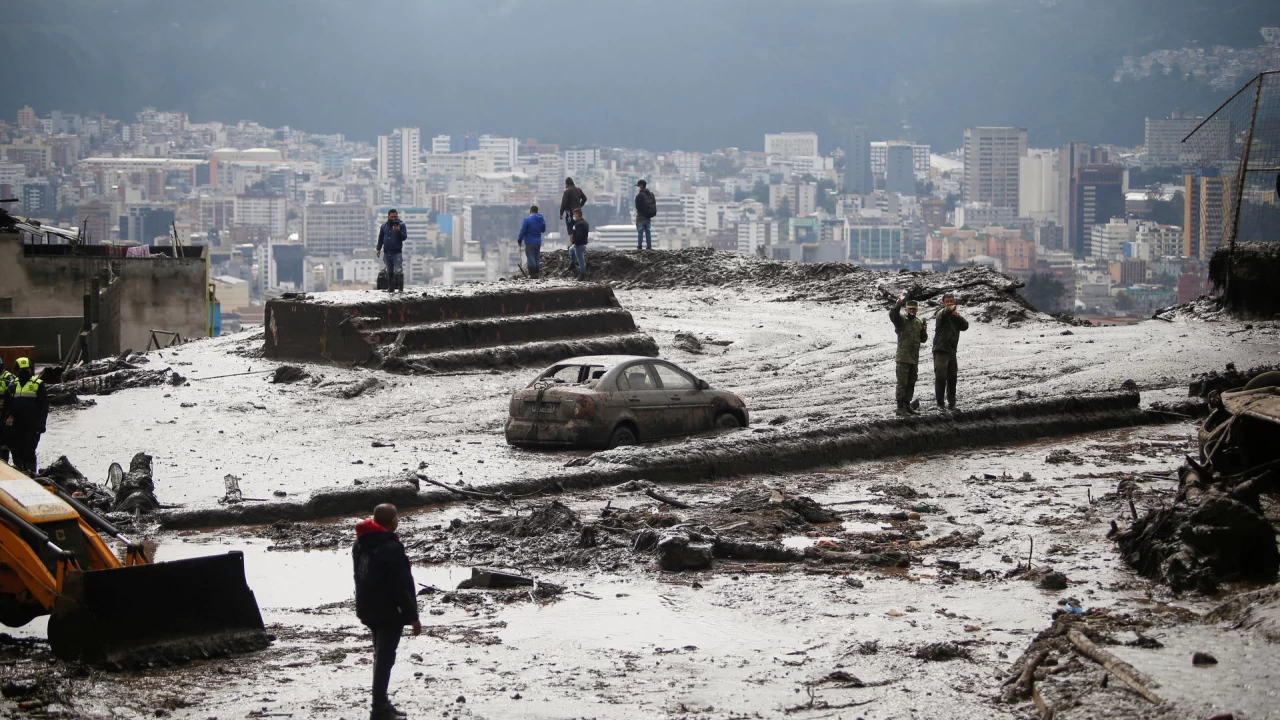 24 perish in Ecuador landslide, floods